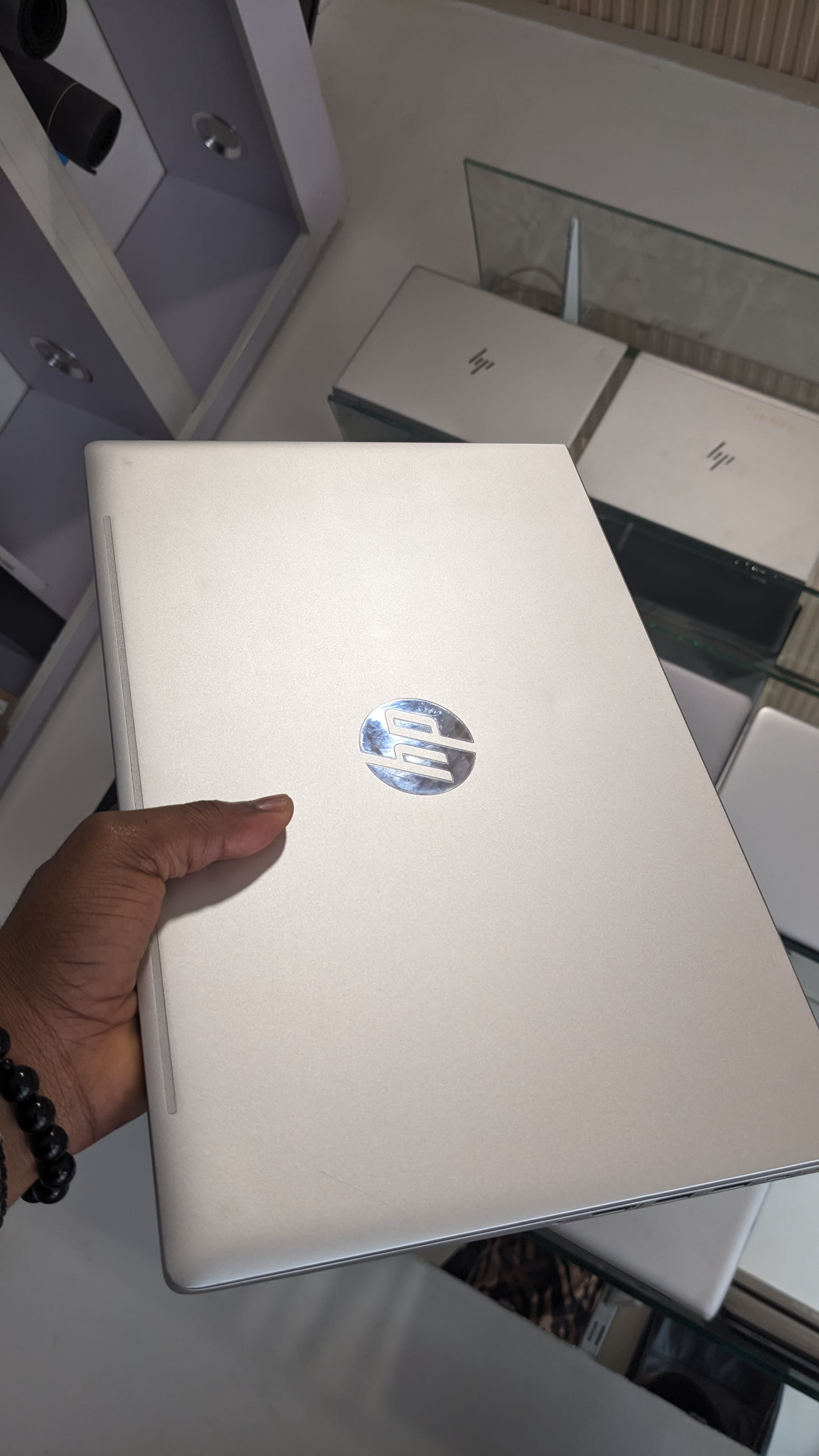 HP ProBook 640 G8